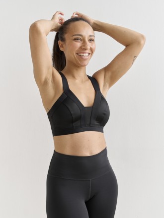 Model Linda 75349