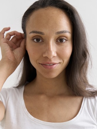Model Linda 75349