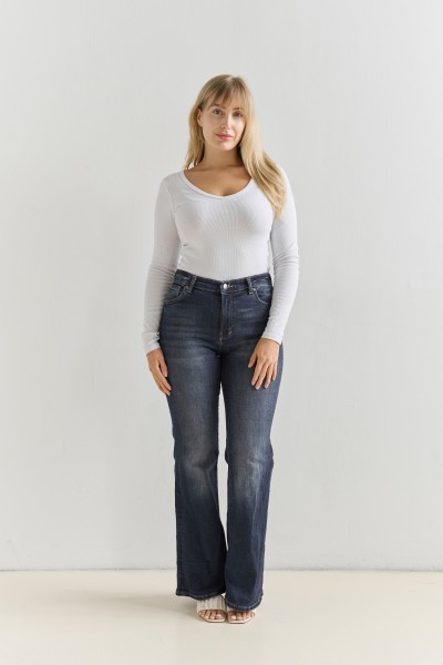 Portfoliobild in der Kategorie Modelbook von Model Mandy 76041 ab Leverkusen