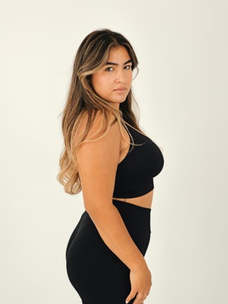 Model Anna Gulaab 76255