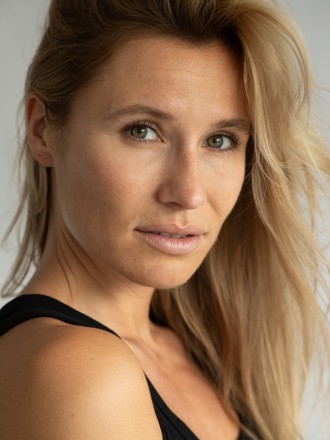 Model Elisa 76367