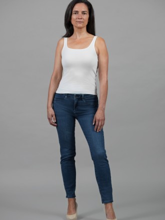 Model Kerstin 77121