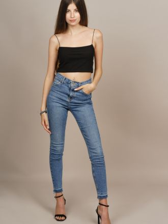 Model Alina-Zoi 77411