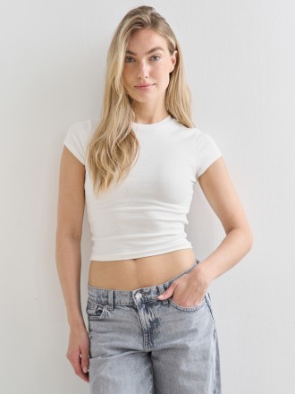 Model Paulina 77714