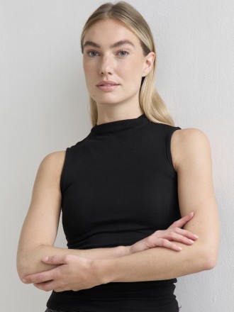 Model Paulina 77714