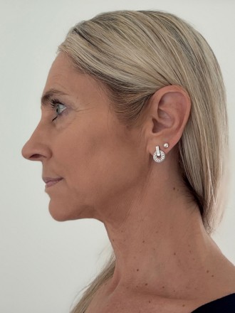 Model Bettina 78080