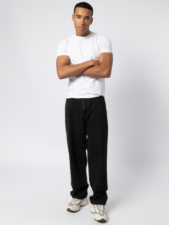 Model Aimé Amenyo 78180