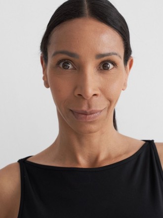 Model Uchenna Zoé 79488