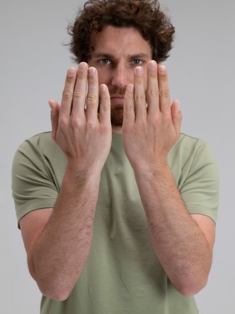 Model Martin Oliver 81108