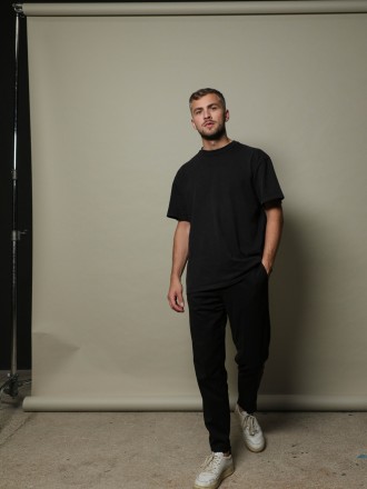 Model Tom 81126