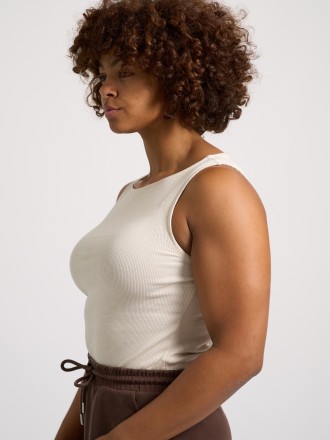 Model Tanita Karyn 81623