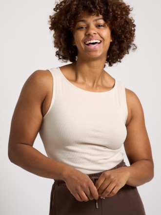 Model Tanita Karyn 81623