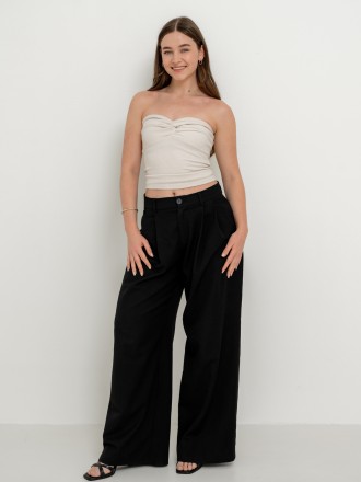 Model Josephine  82452