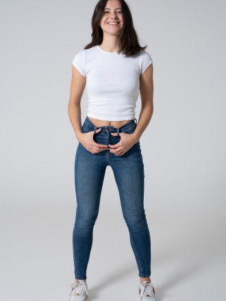 Model Vivianna 82848