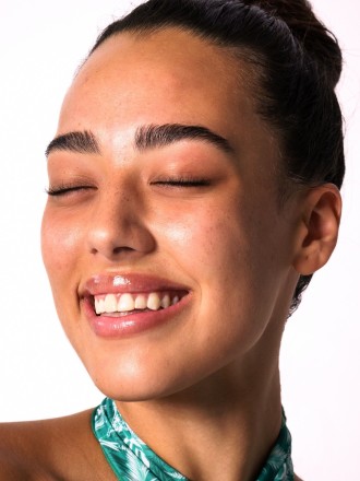 Model Vanessa 83025