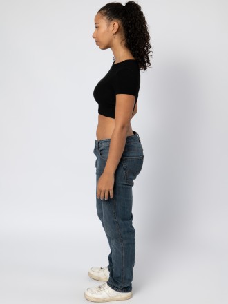 Model Linda 83492