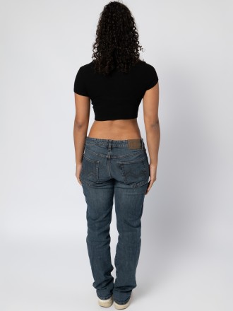 Model Linda 83492