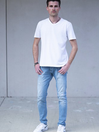 Model Benjamin 83689