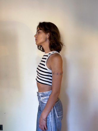 Model Yaroslava 83832