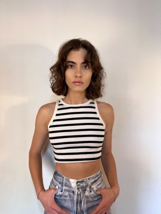 Model Yaroslava 83832