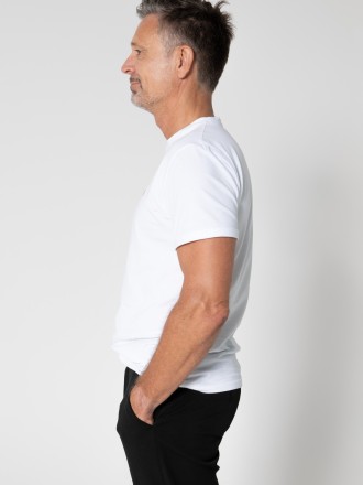 Model Karim 87689