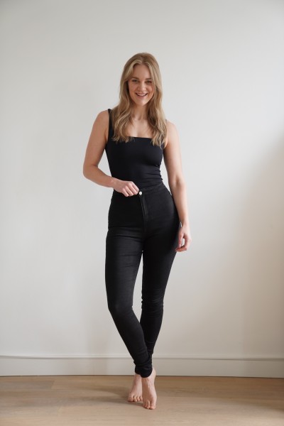 Portfoliobild in der Kategorie Modelbook von Model Doreen 87748 ab Bonn