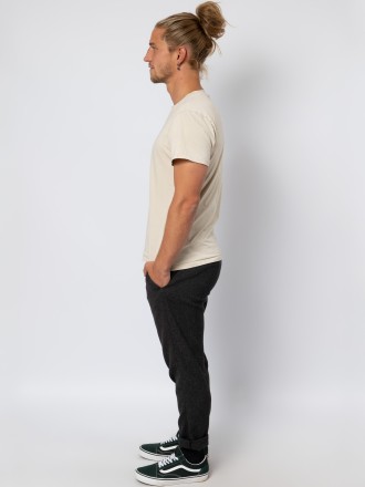 Model Julian 89575