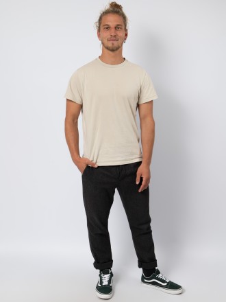 Model Julian 89575
