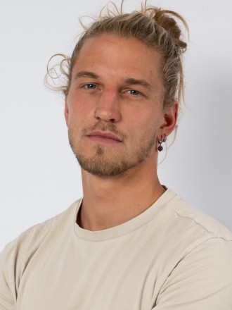 Model Julian 89575