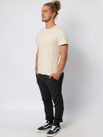 Model Julian 89575