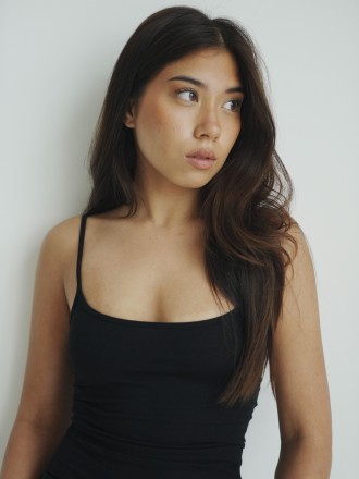 Model Anna-Victoria 89760