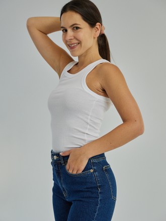 Model Nina Marianne 90215