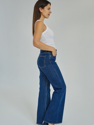 Model Nina Marianne 90215
