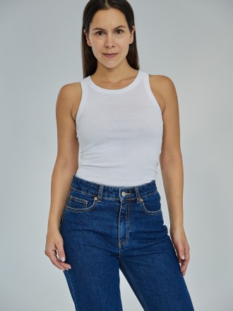 Model Nina Marianne 90215