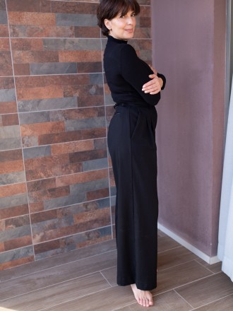 Model Clara 92099