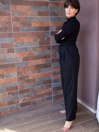 Model Clara 92099