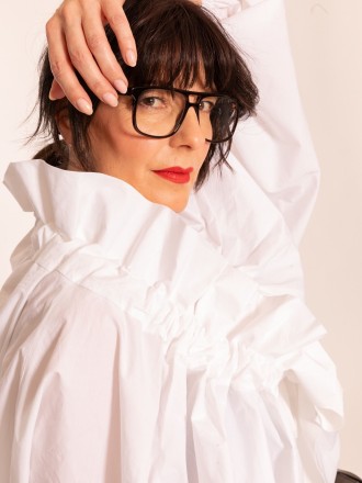 Model Clara 92099