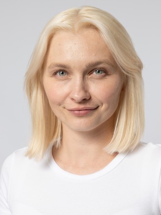 Model Jennifer  92409