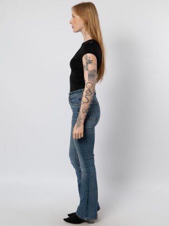 Model Marie-Elén 92580