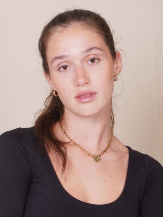 Model Pauline  94865