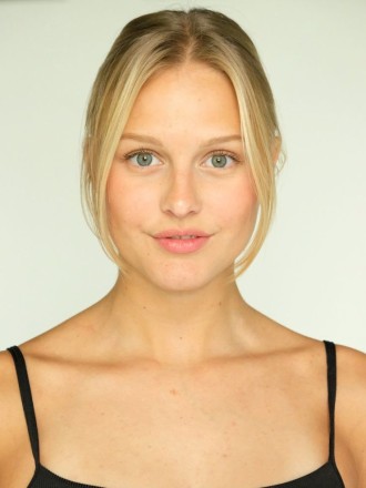 Model Laetitia 96528