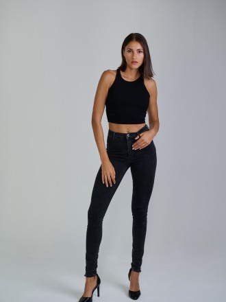 Model Michelle 97049