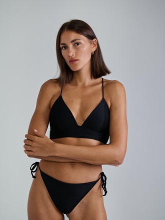 Model Michelle 97049