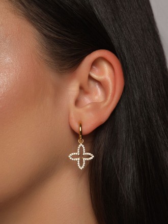 Model Jennifer 99889