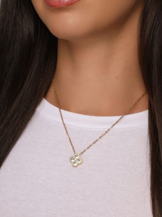 Model Jennifer 99889